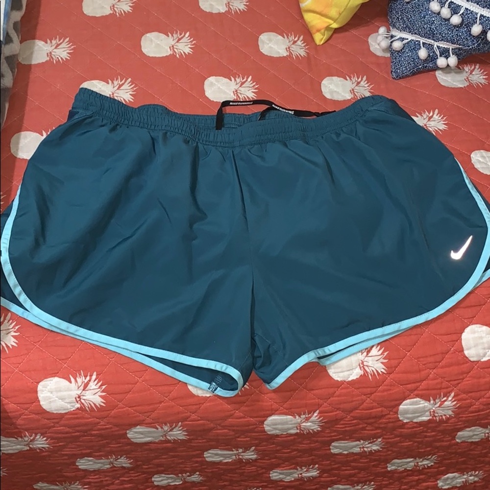 Nike Xl shorts